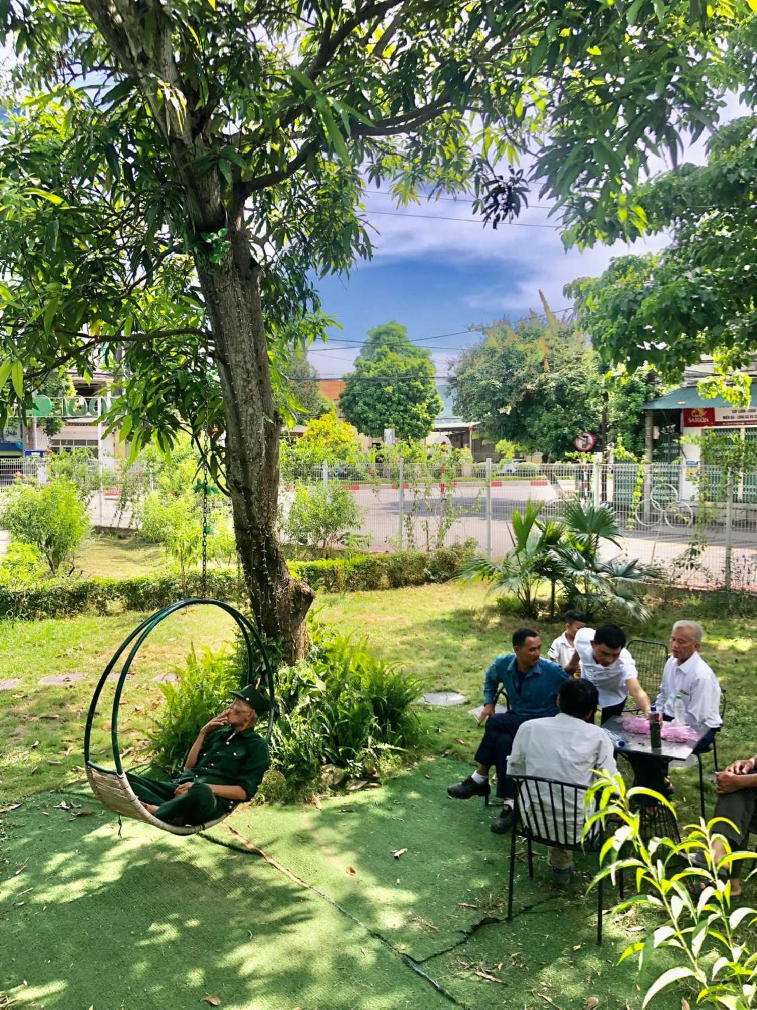Hong Linh Hotel Ha Tinh Exterior photo